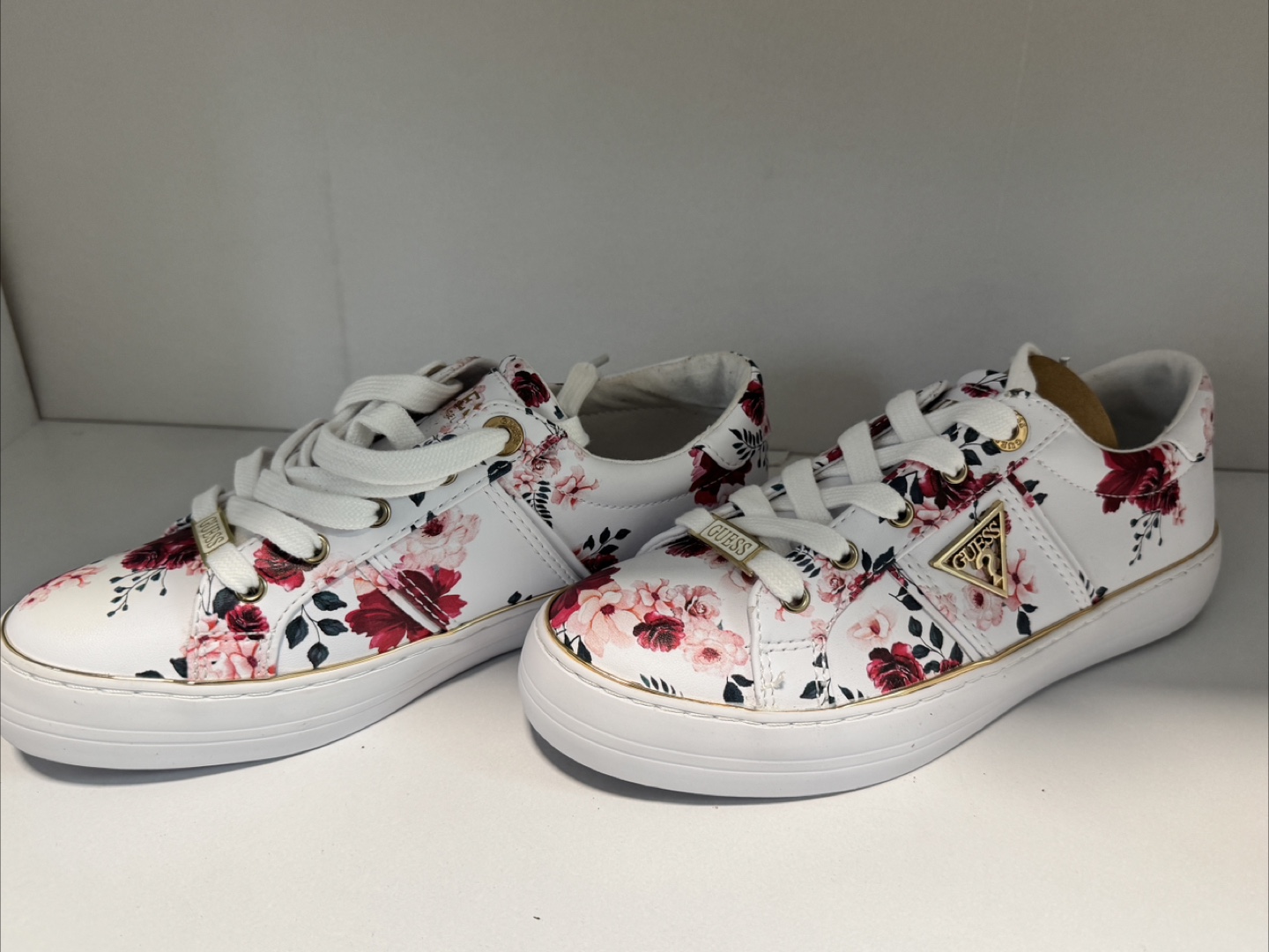 Floral Guess Sneakers