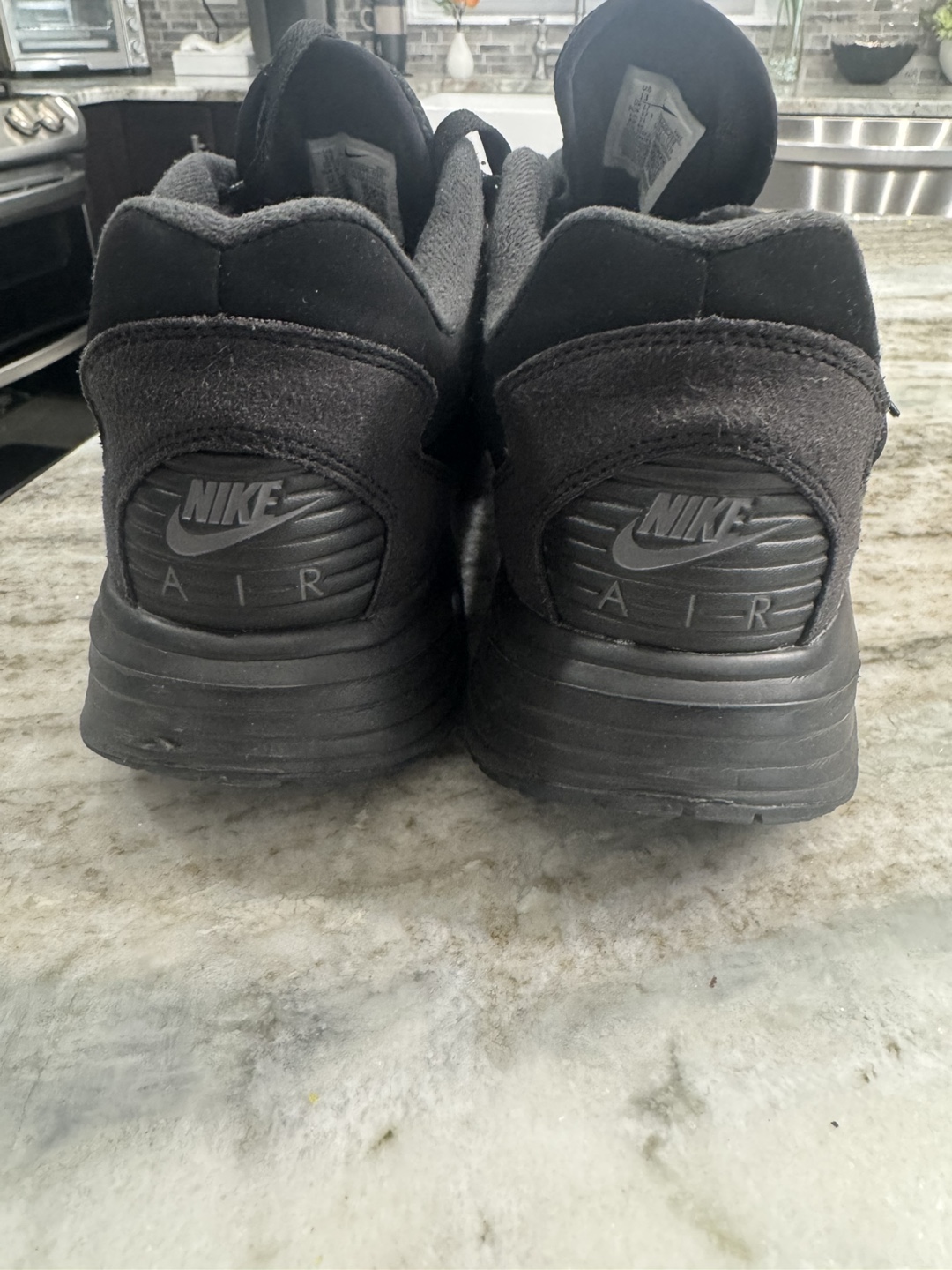 Men's Nike Air Max 90 Sneakers - Size 13 - photo 4