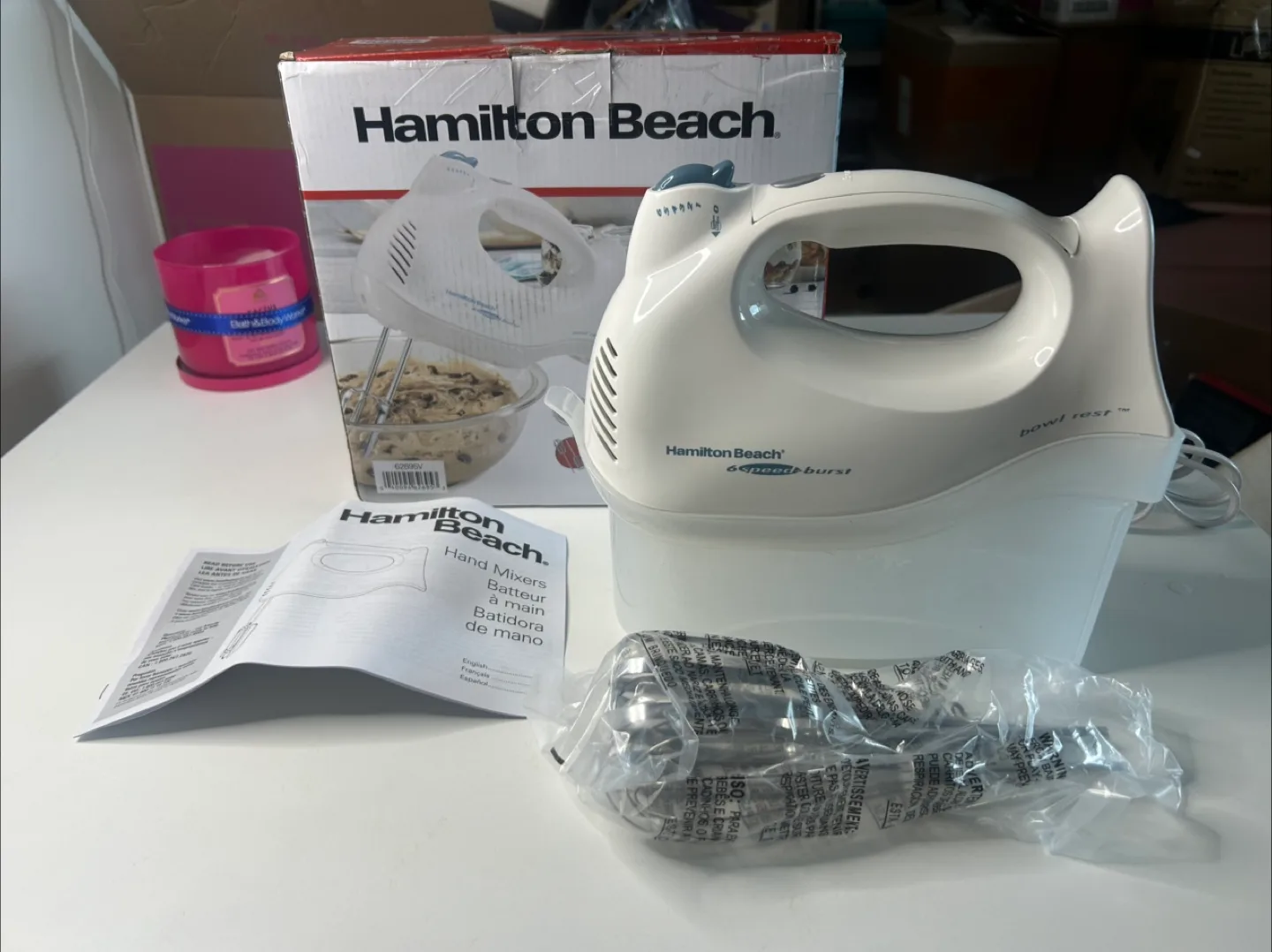 New Hamilton Beach 6-Speed Hand Mixer with Snap-On Case thumbnail