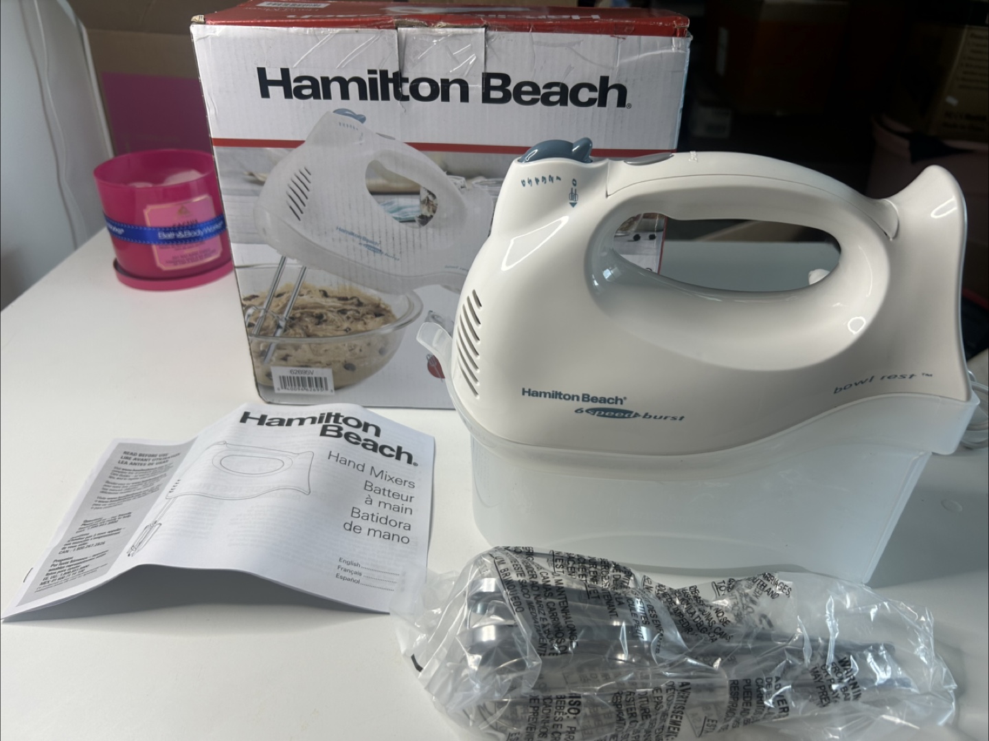New Hamilton Beach 6-Speed Hand Mixer with Snap-On Case - photo 2