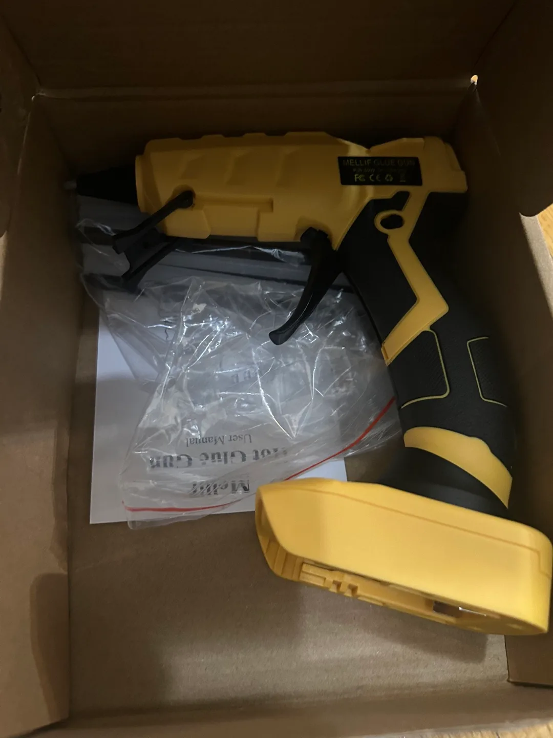 18v Cordless Hot Glue Gun - New in Box thumbnail