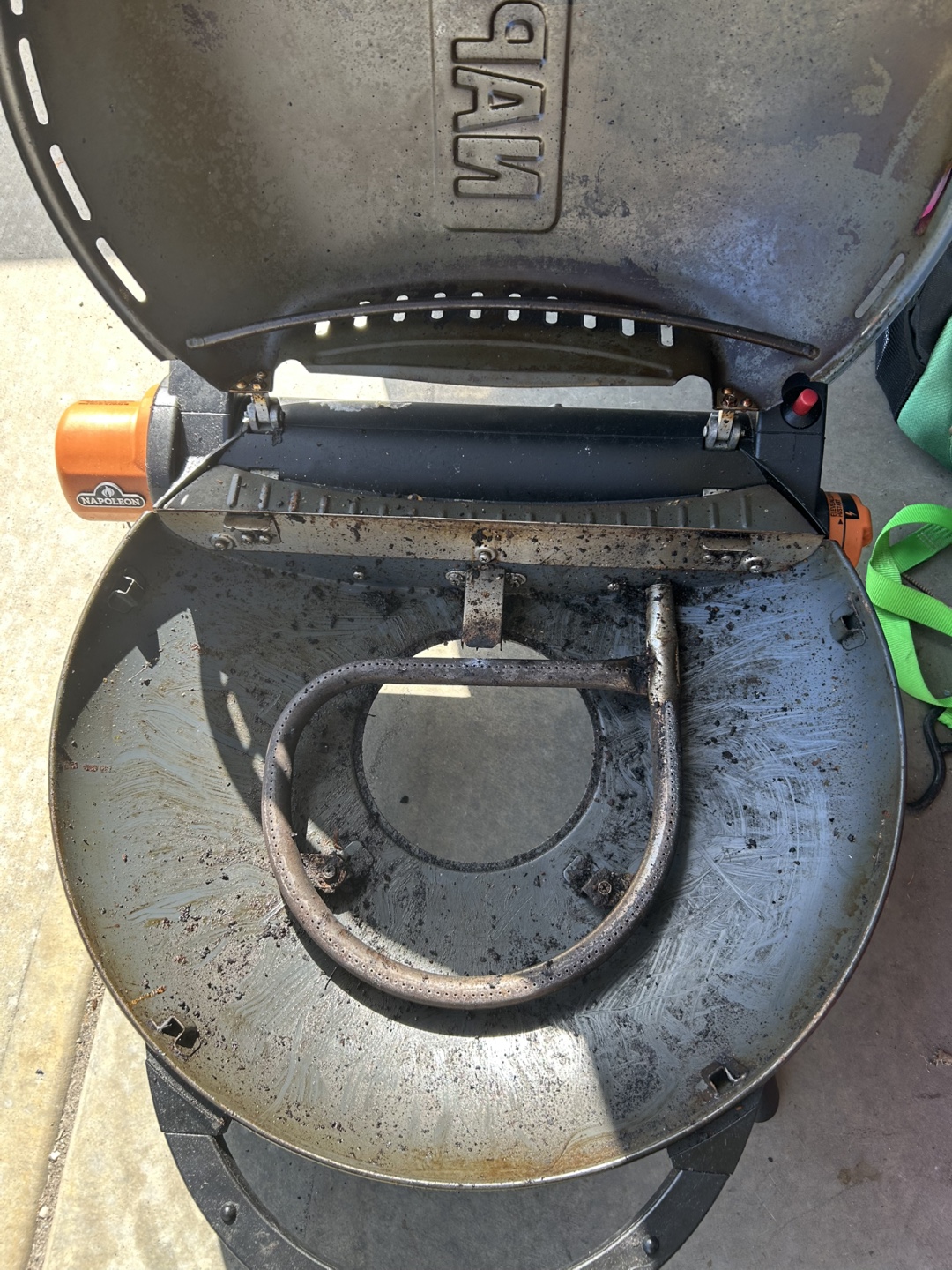 Napoleon tabletop propane bbq grill - photo 3
