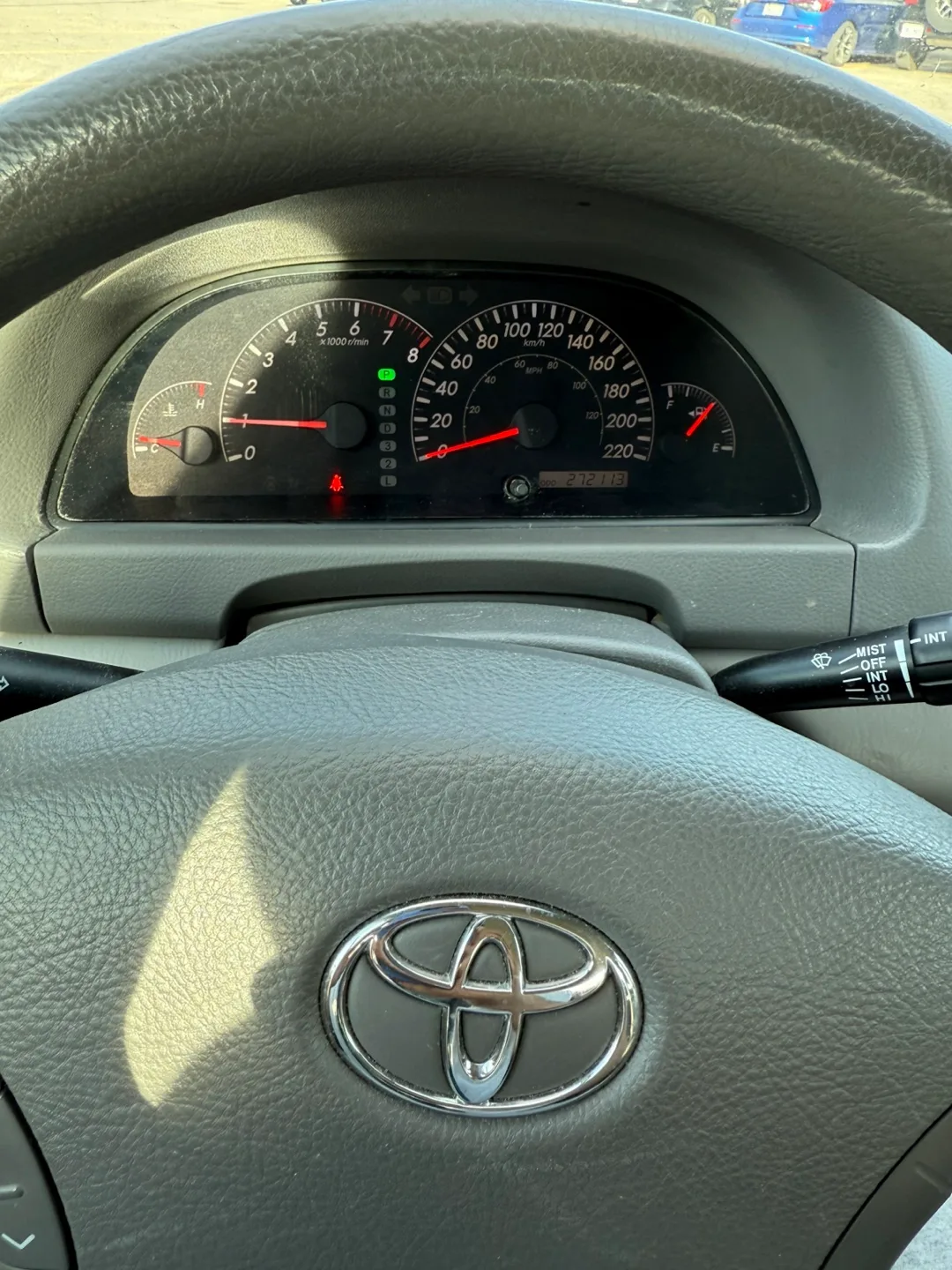 2005 Toyota Camry LE image indicator(9)