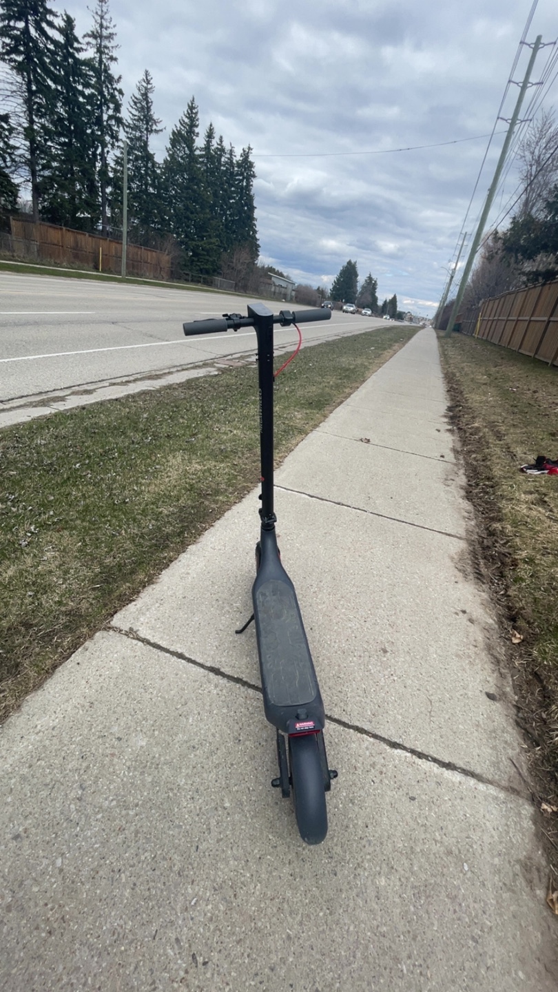 MegaWheels Electric Scooter - photo 4
