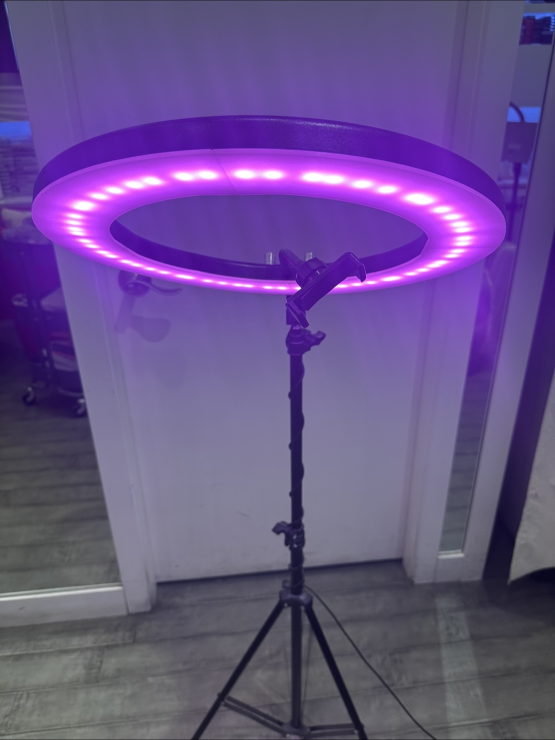 Ring Light with Tripod Stand - photo 2