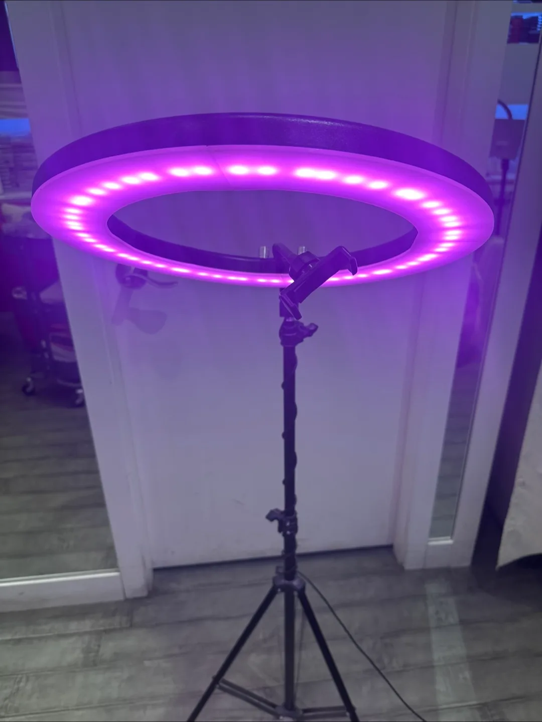 Ring Light with Tripod Stand image indicator(2)