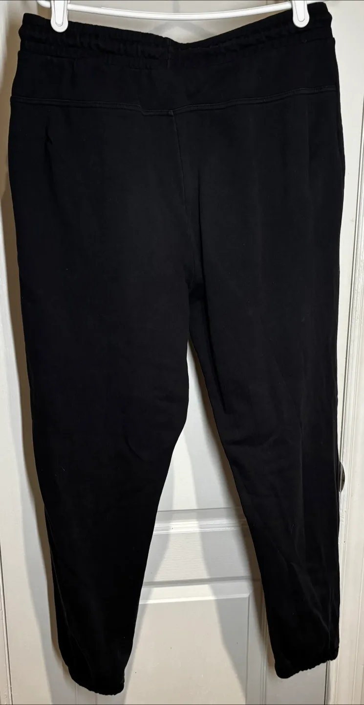 Gymshark Sweatpants Women Size M - Workout Clothes image indicator(4)