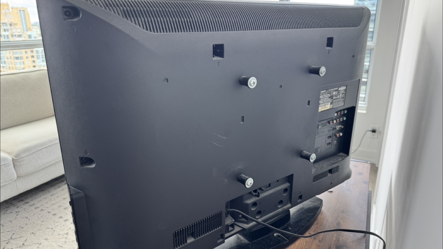 Sony Bravia LCD HDTV - photo 2