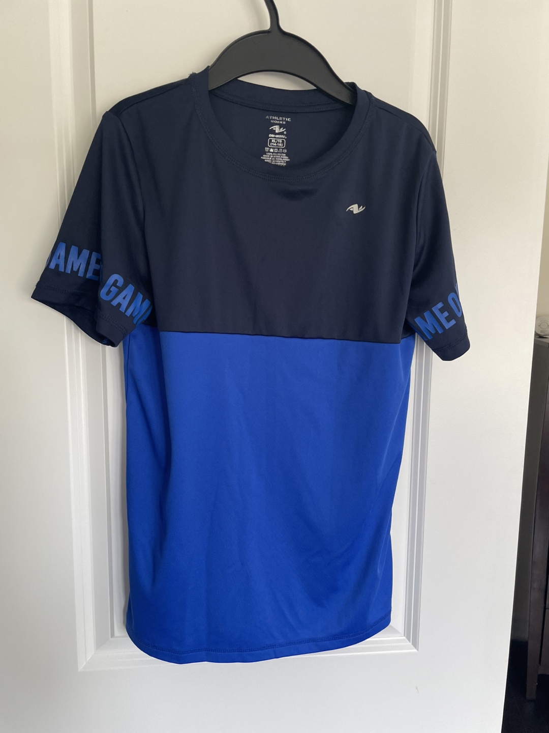 Boys' Athletic Works T-Shirt, Size XL (7/8)
