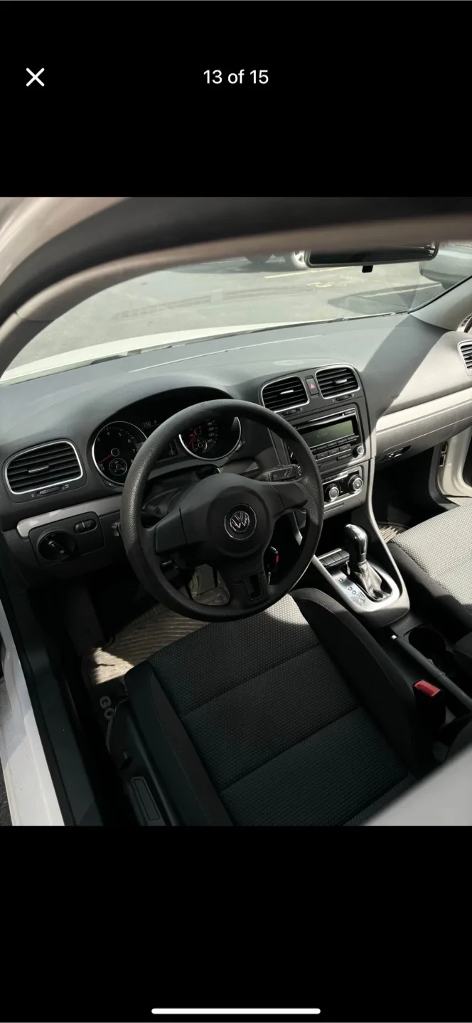 212 Volkswagen Golf 5-door hatchback image indicator(7)