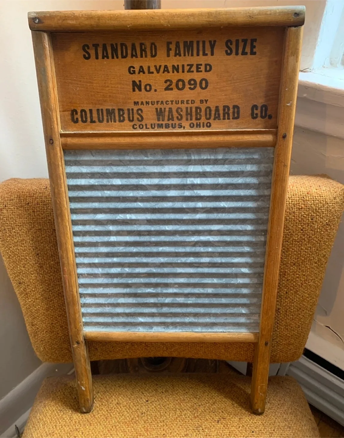 Vintage Columbus Washboard Co. Washboard - Sunnyland Model image indicator(2)