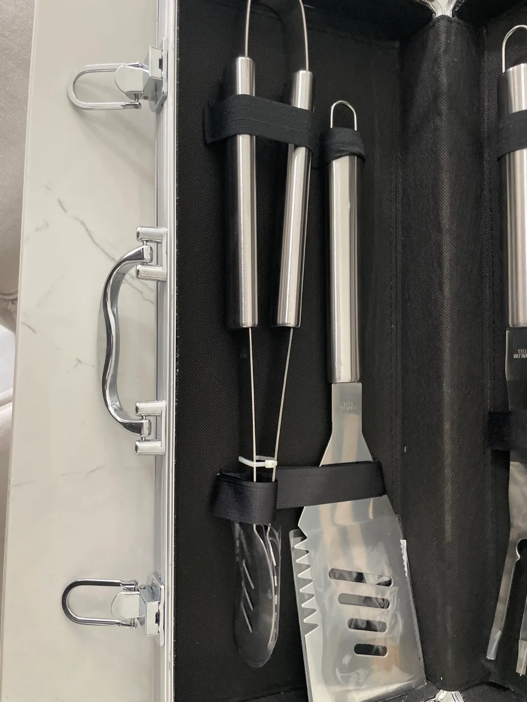 BBQ Tool Set in Aluminium Carrying Case image indicator(3)