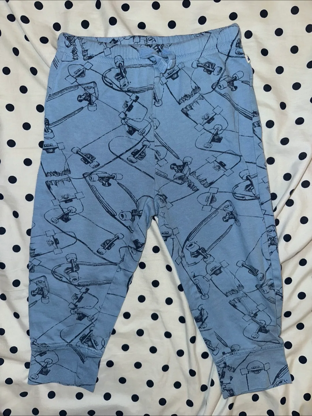 Baby Gap Toddler Shorts and Joggers (3 items) thumbnail