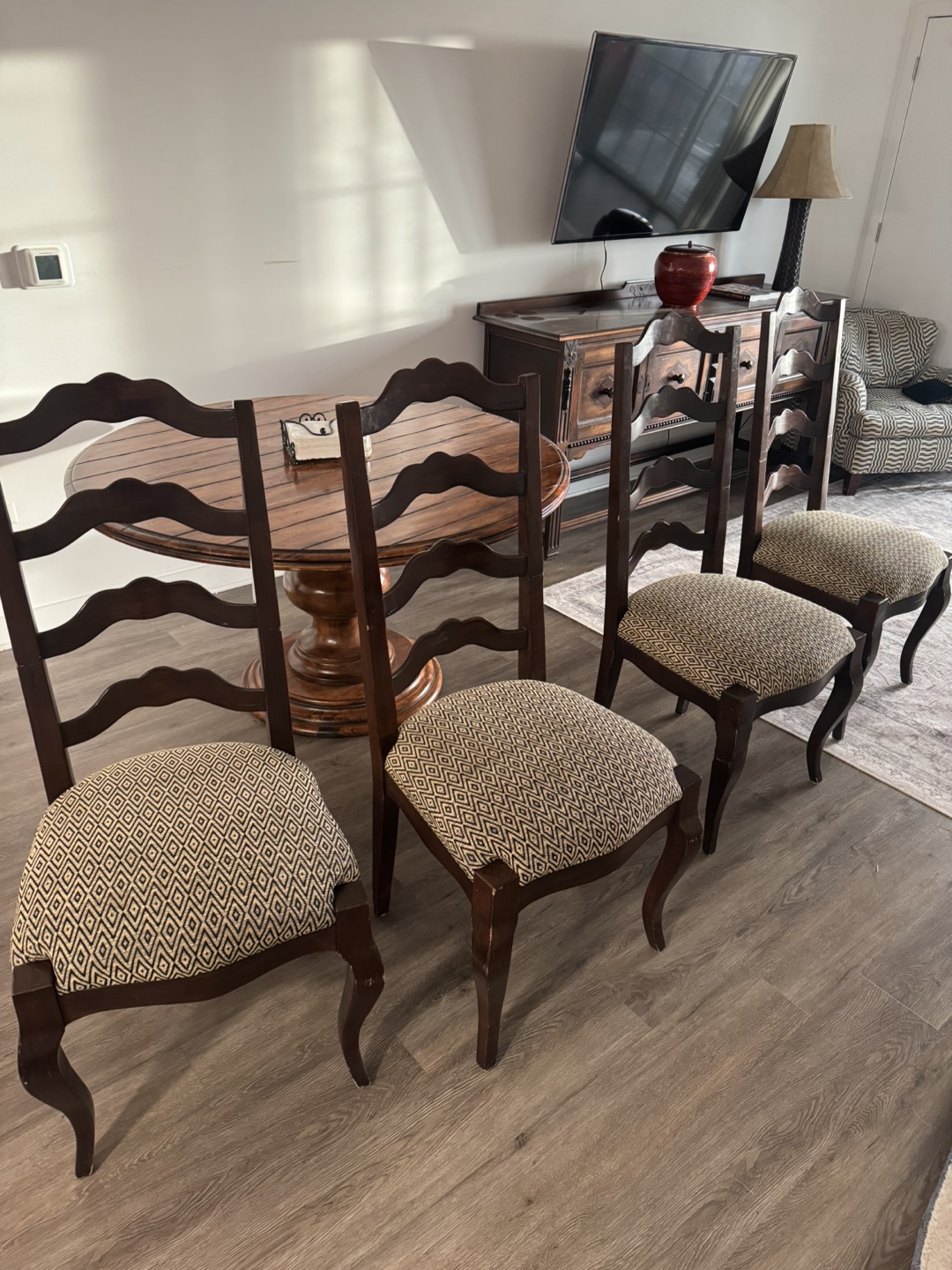 Set of 4 Dining Chairs