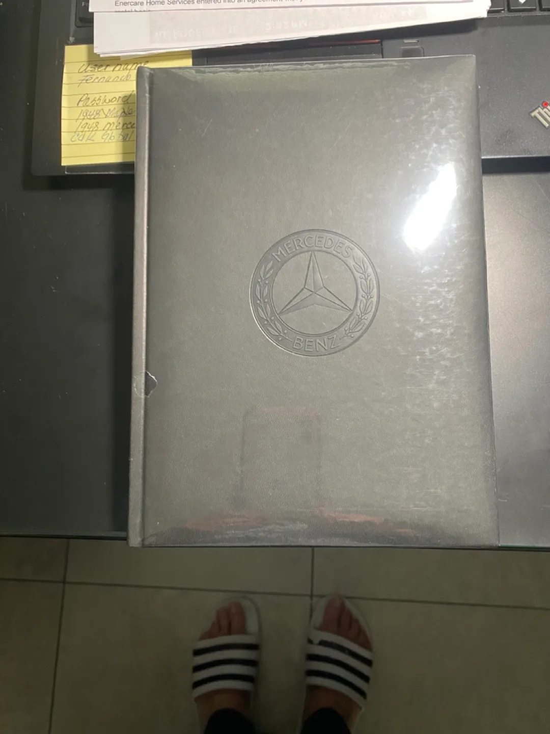 Mercedes-Benz Classic Logo Journal image indicator(2)