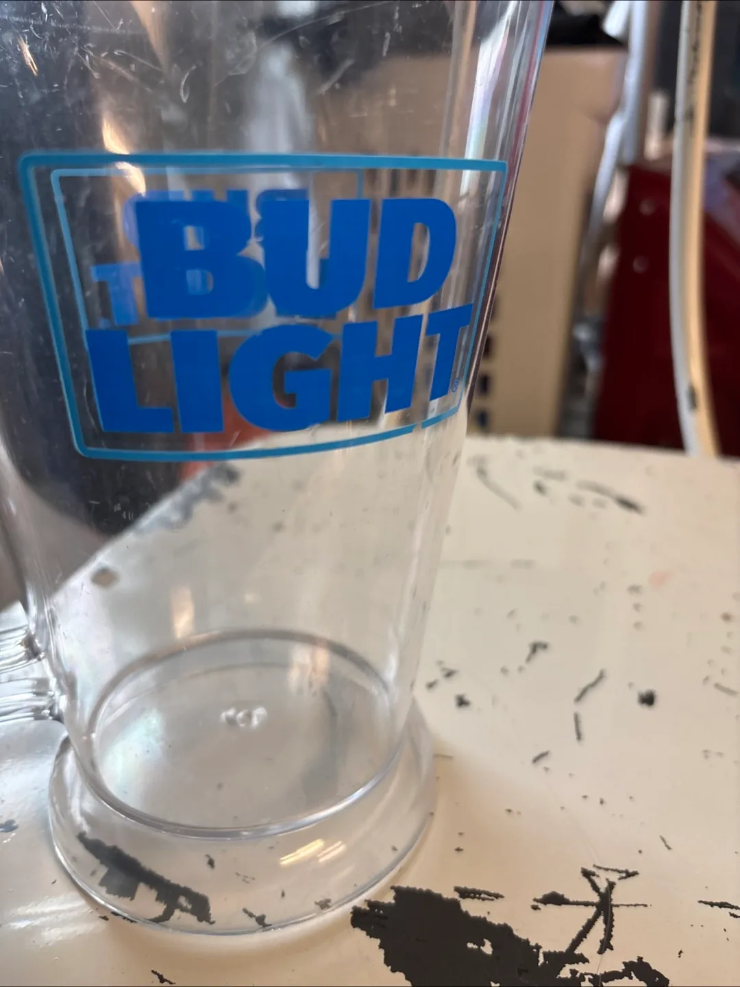 Bud Light Plastic Pitcher image indicator(2)