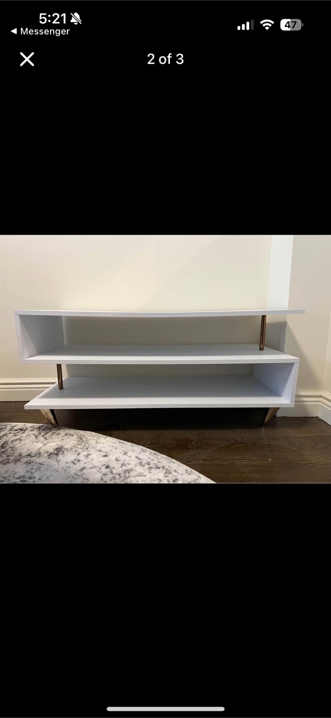 Media Console / TV Stand / Shelf - photo 2