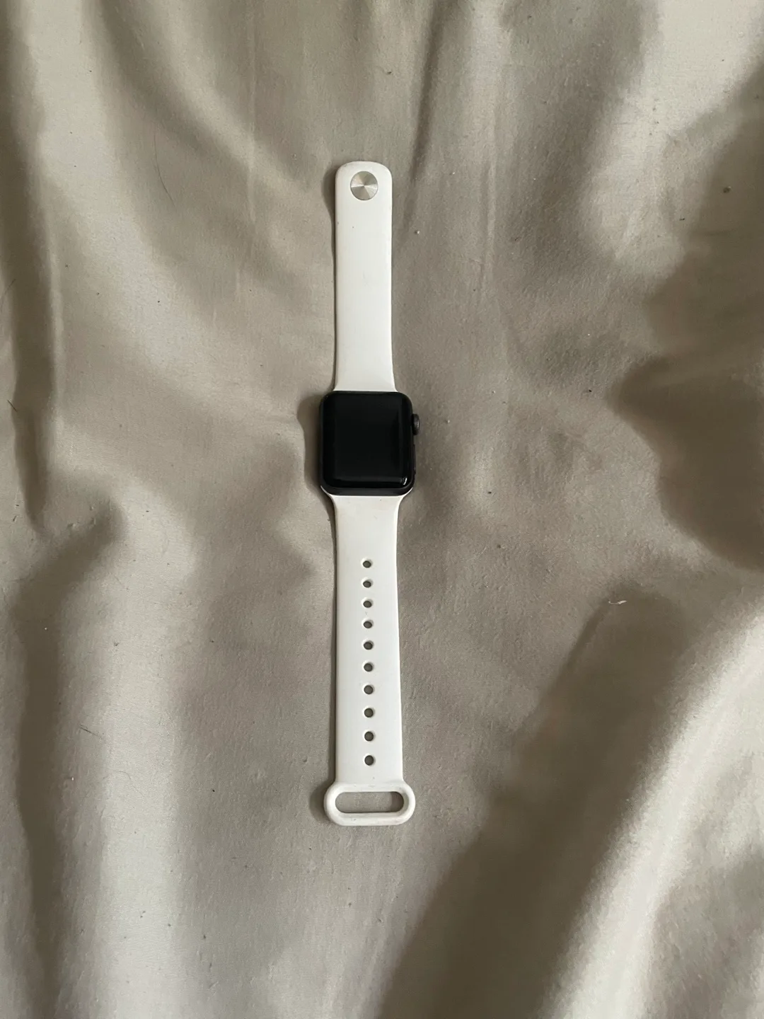 Apple Watch Series 3 thumbnail