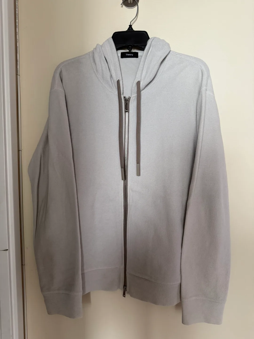 THEORY Men’s Cardigan (M) Retail $275.00 Excellent condition! image indicator(7)