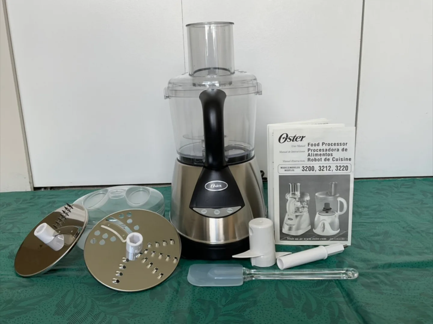 Oster Food Processor thumbnail