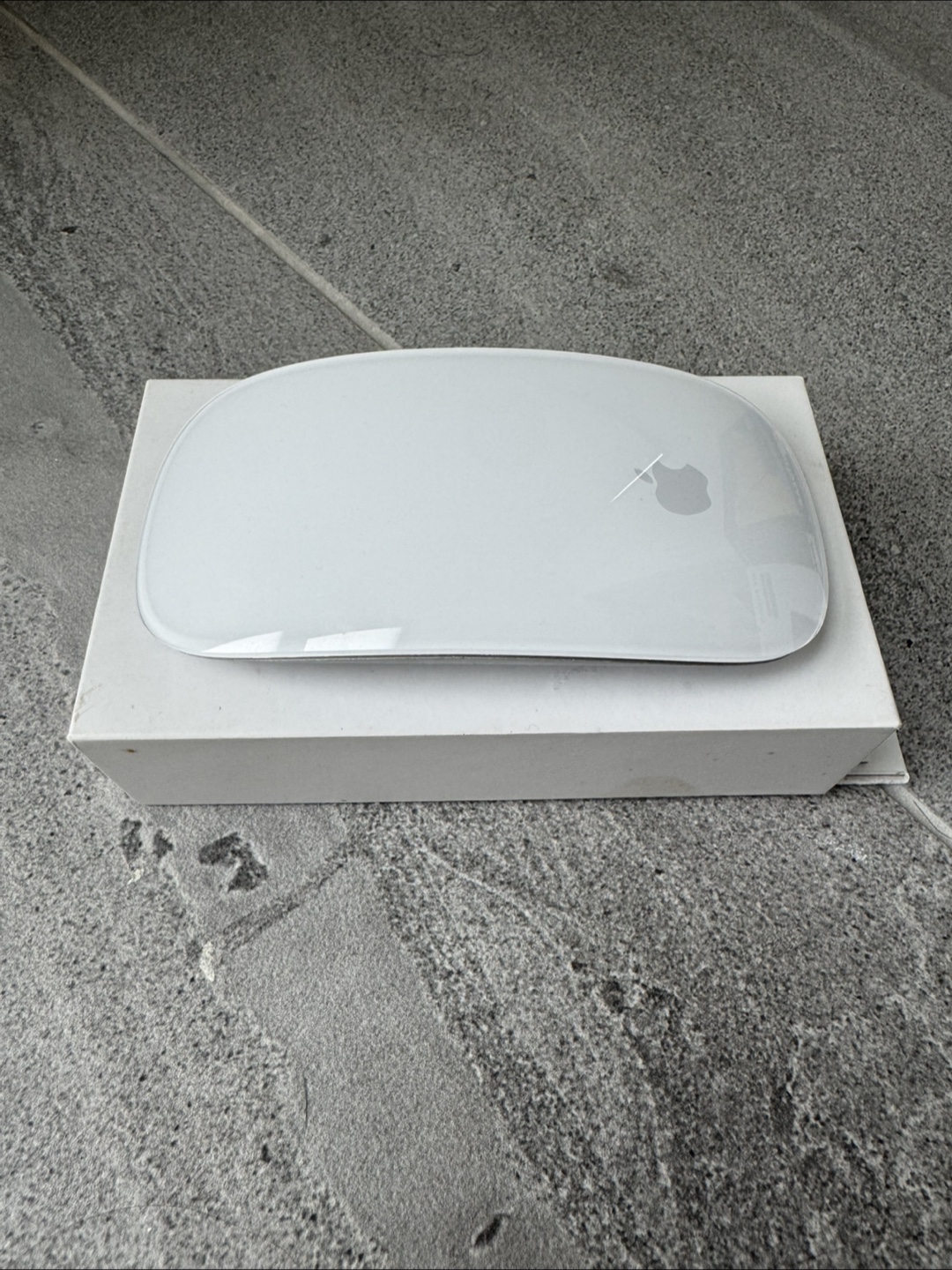 Apple Magic Mouse 2