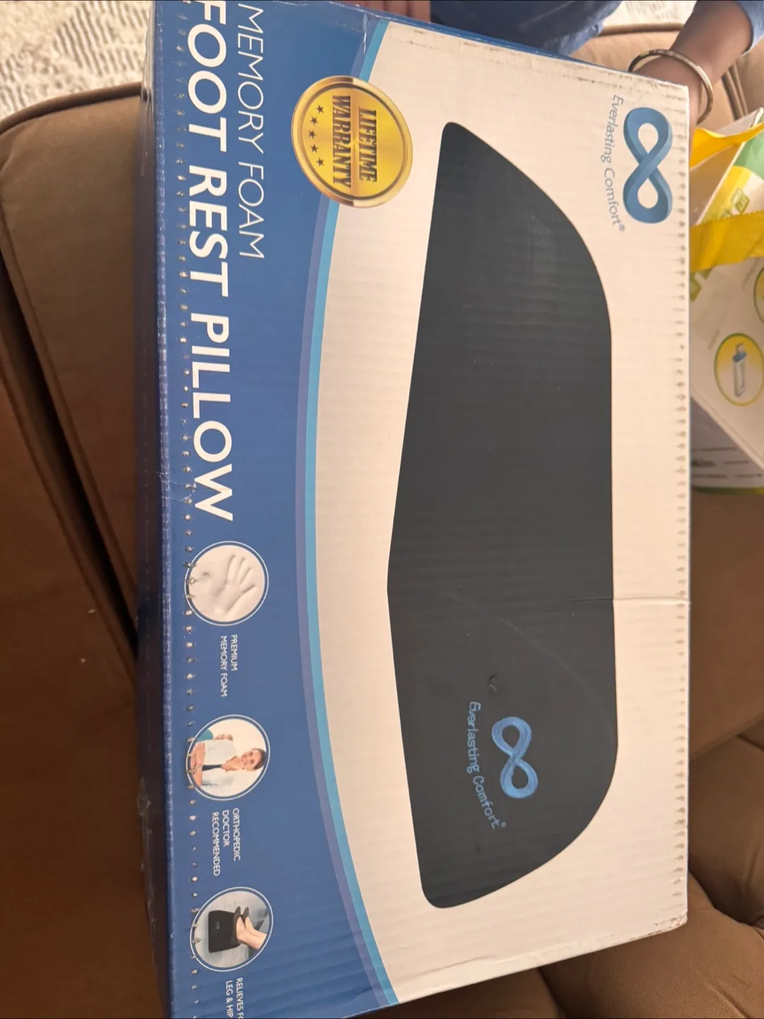 Everlasting Comfort Memory Foam Foot Rest Pillow thumbnail