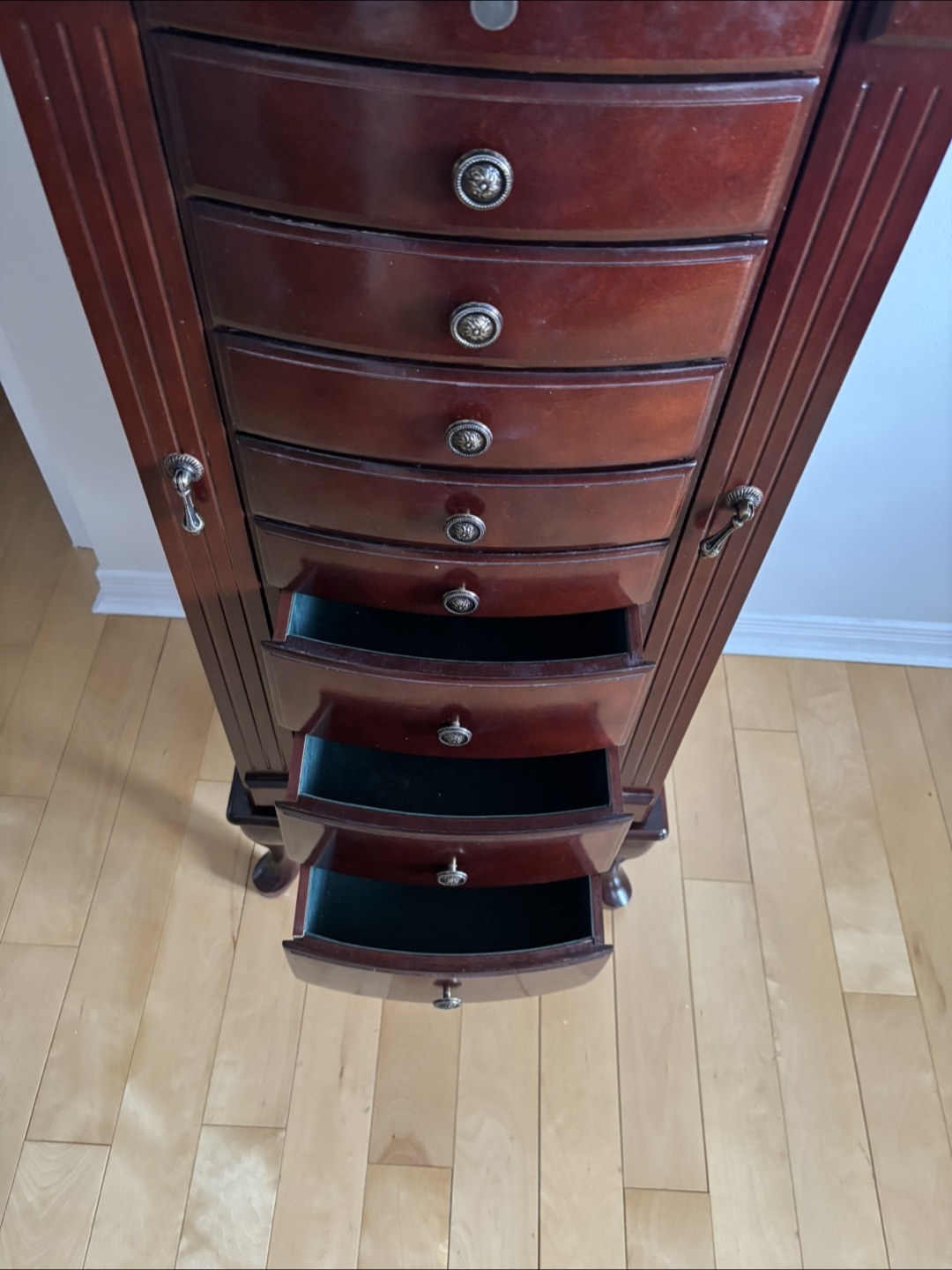 Large Wooden Jewelry Armoire - photo 4