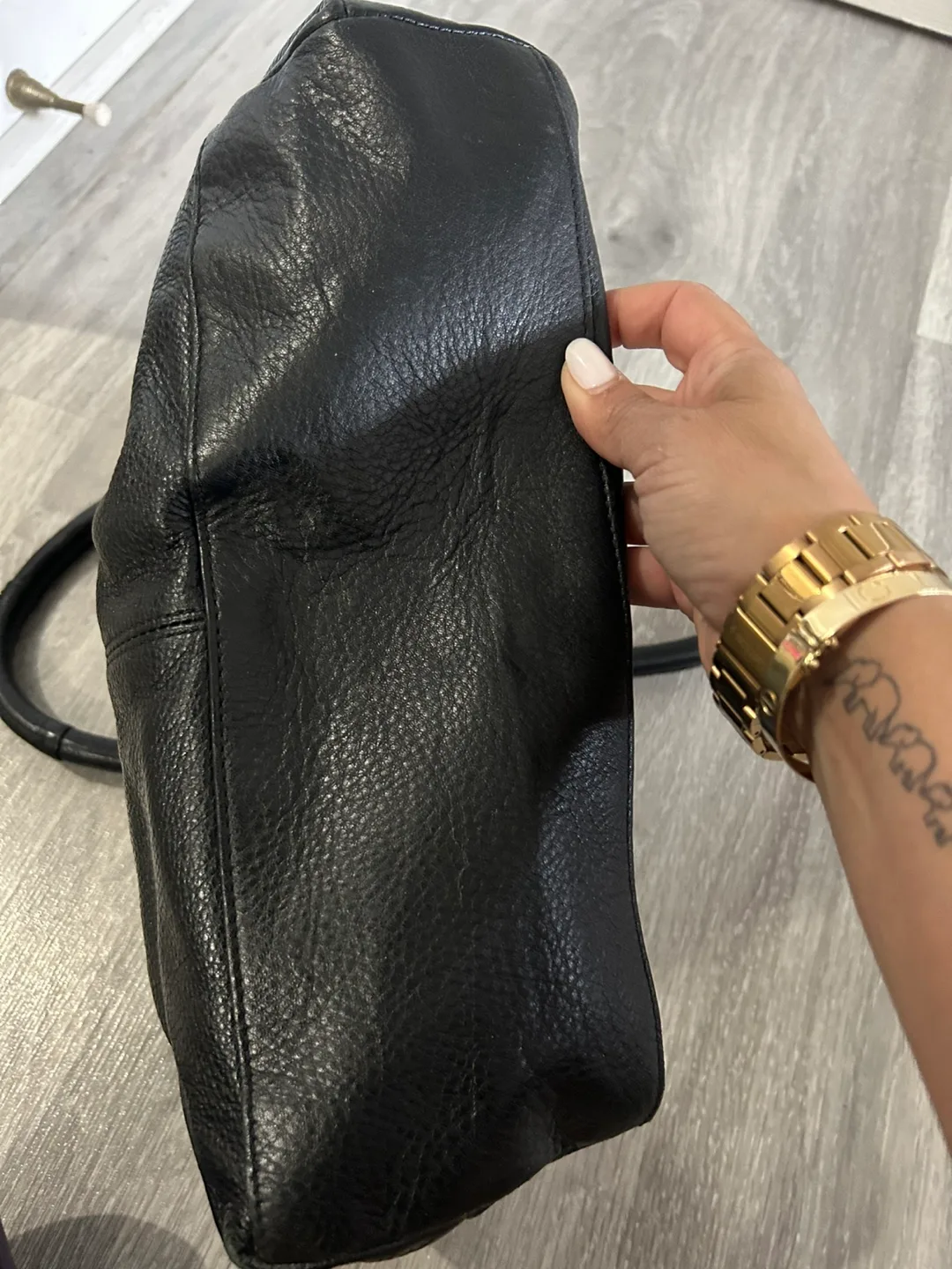 Black Leather Coach Tote Bag image indicator(3)