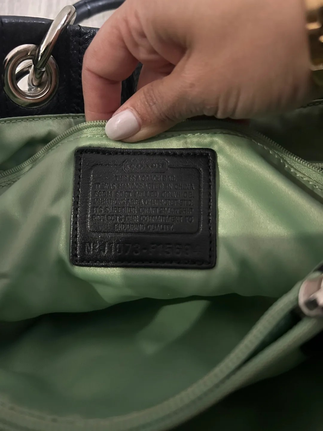 Black Leather Coach Tote Bag image indicator(6)