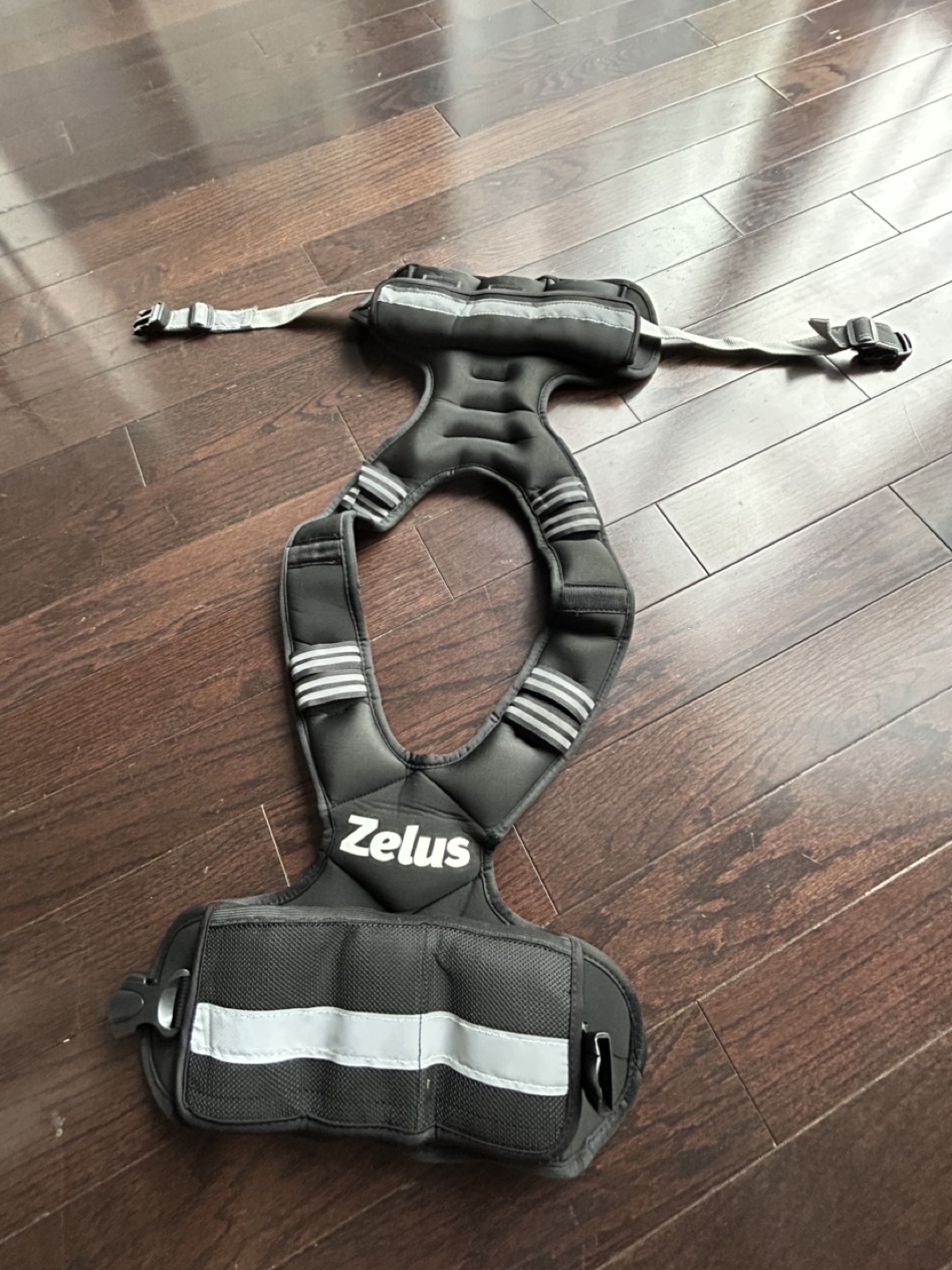 Zelus Adjustable Weighted Vest