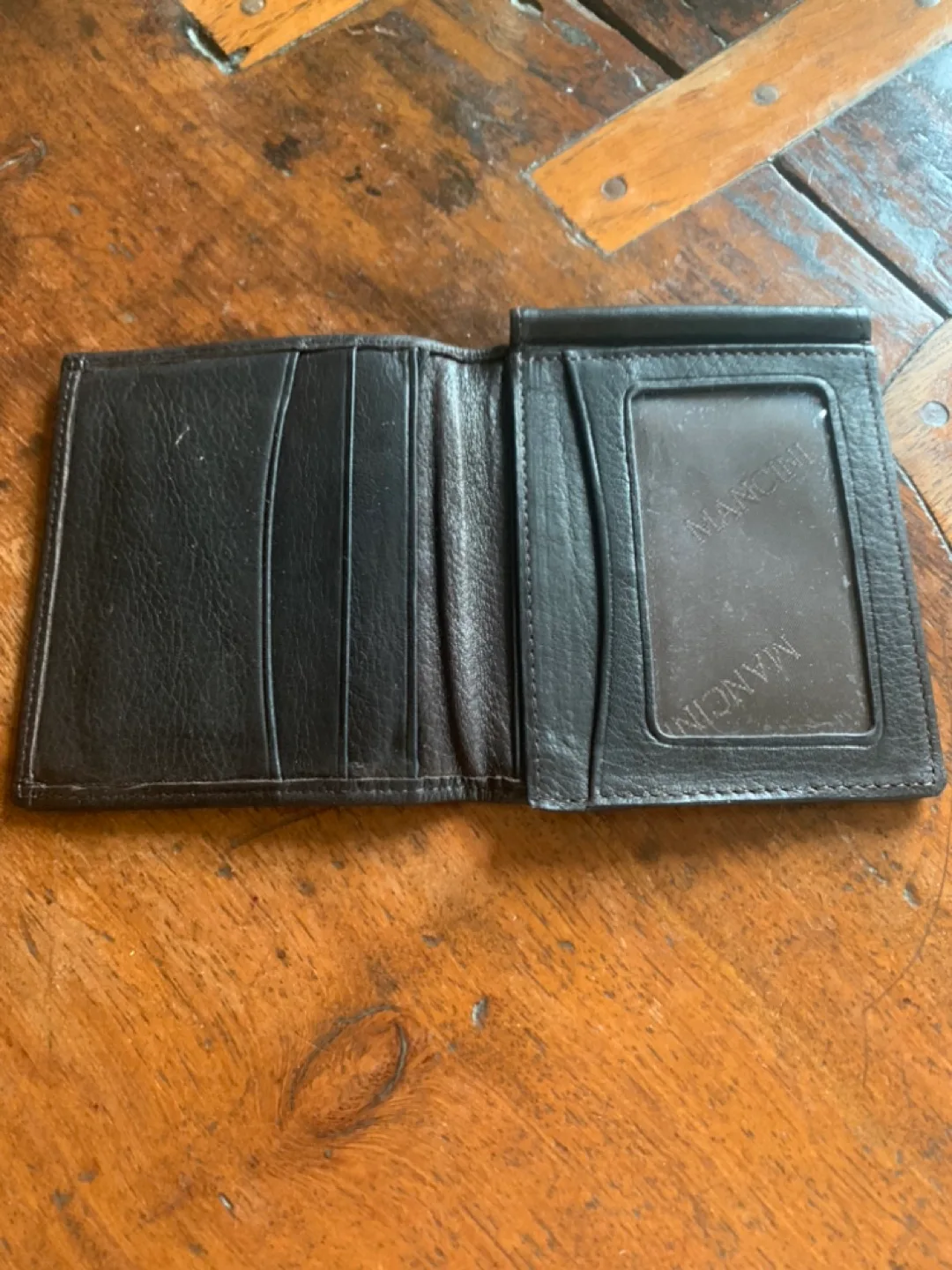 Mancini Genuine Leather Bifold Wallet image indicator(2)