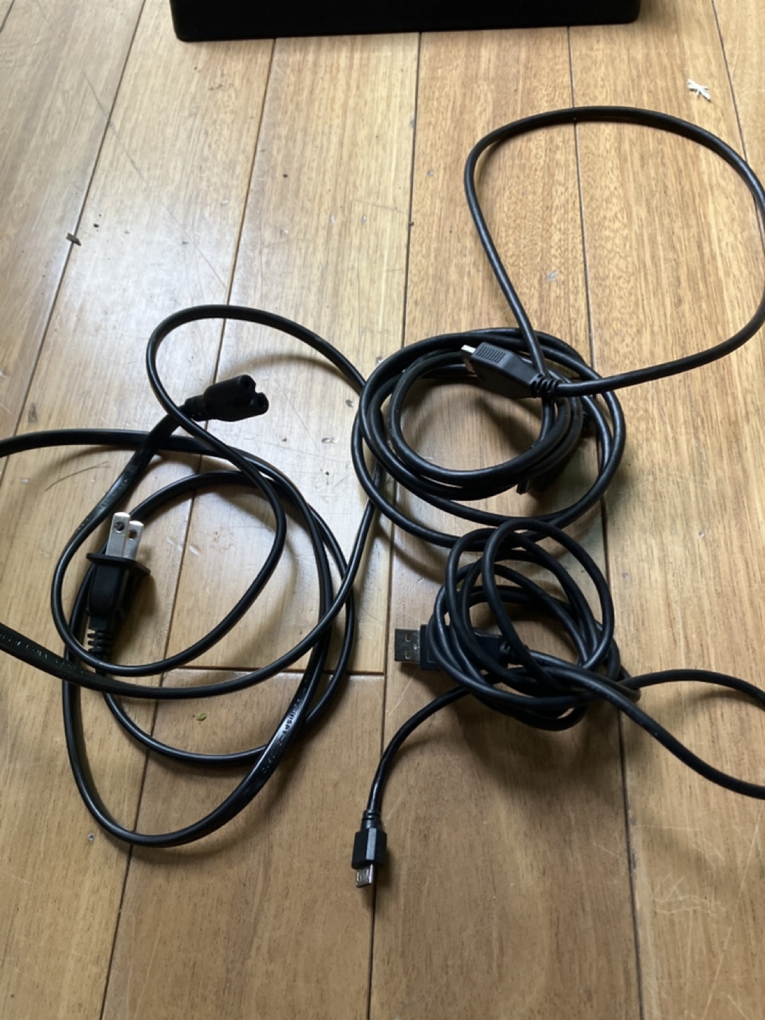 Sony PlayStation 4 Slim Console with Controller and Cables - photo 4