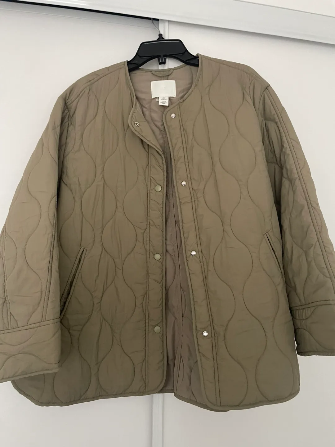 H&M Olive Green Quilted Jacket thumbnail