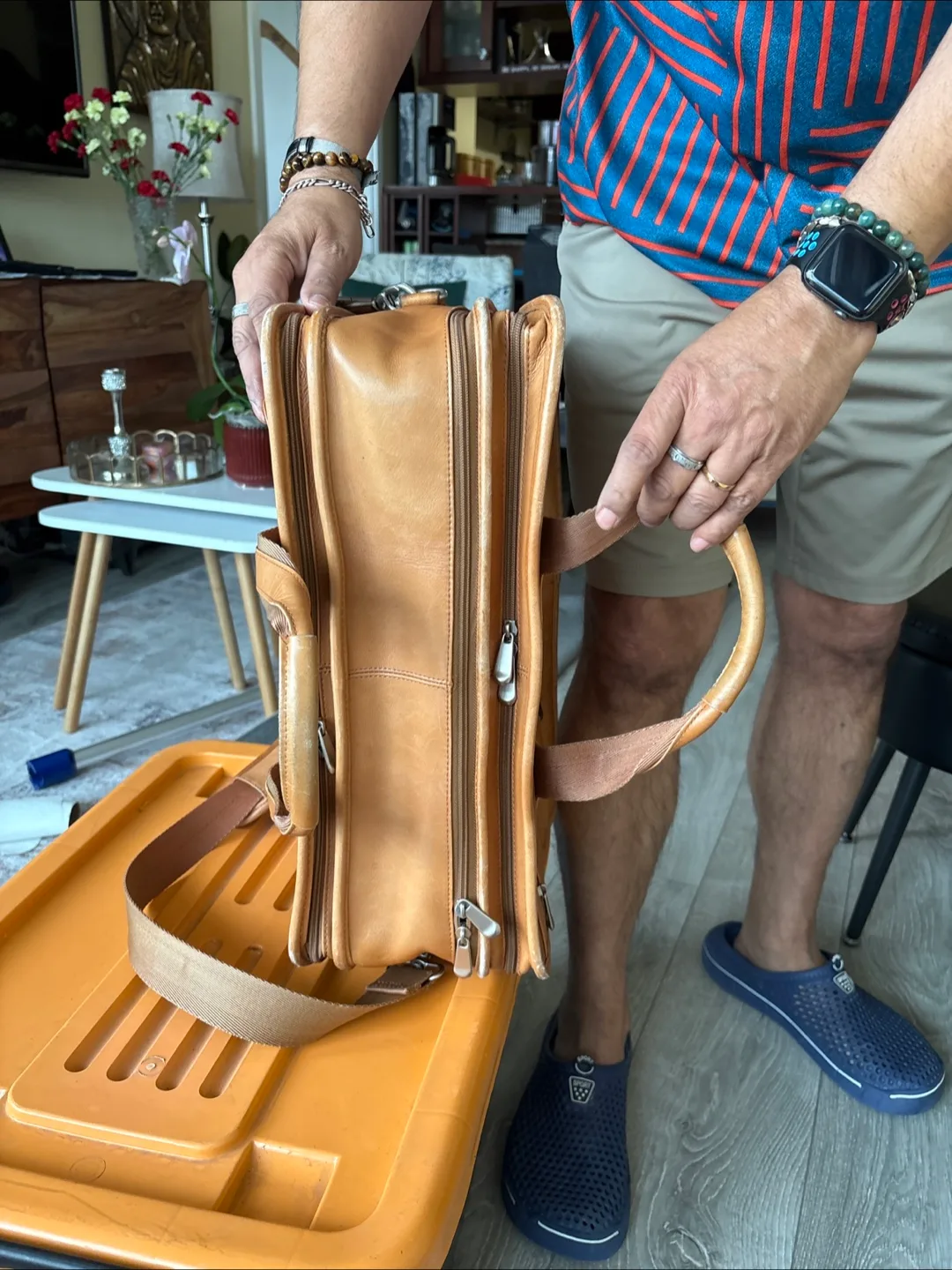 Tan genuine Leather Briefcase image indicator(2)