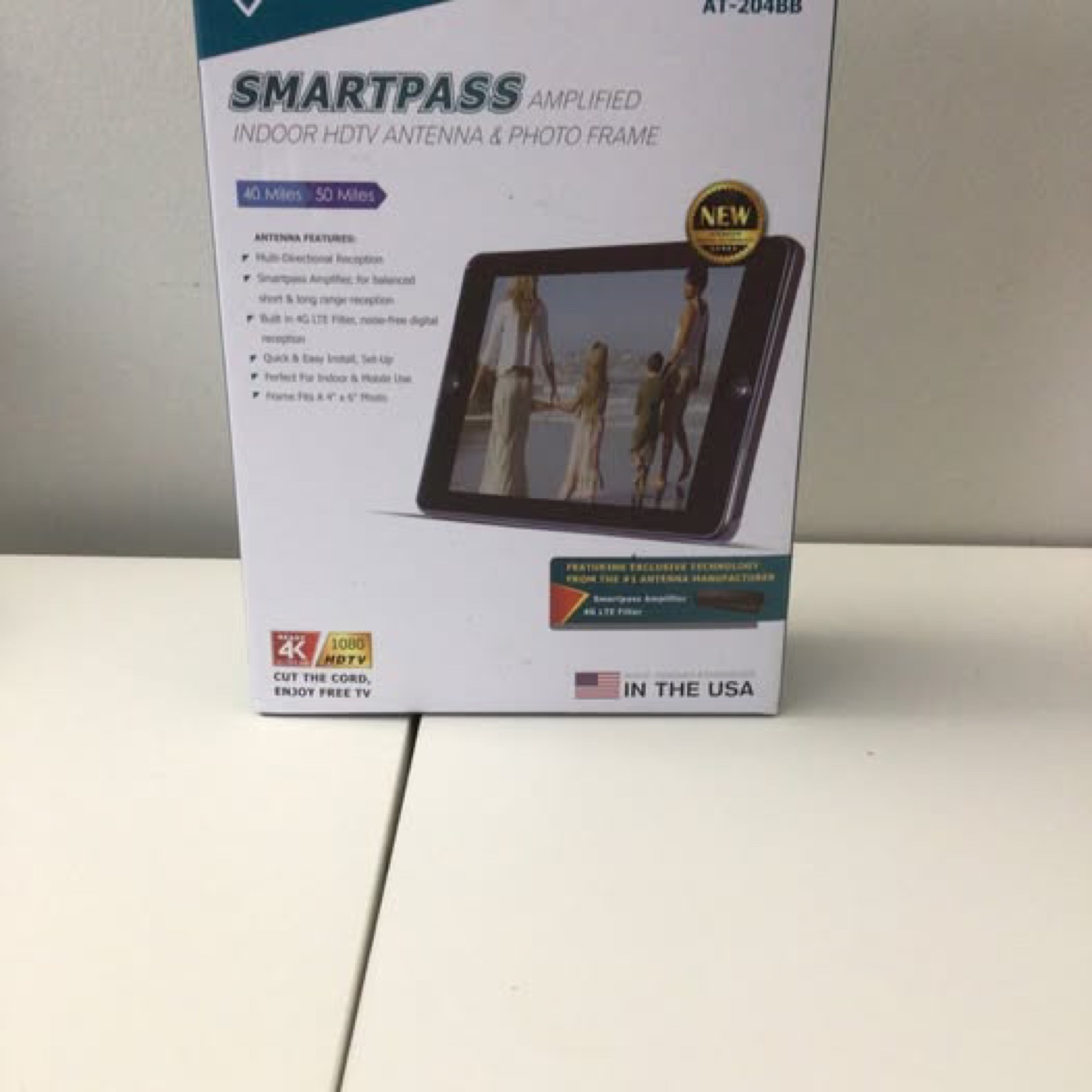 SmartPass Amplified Indoor HDTV Antenna & Photo Frame