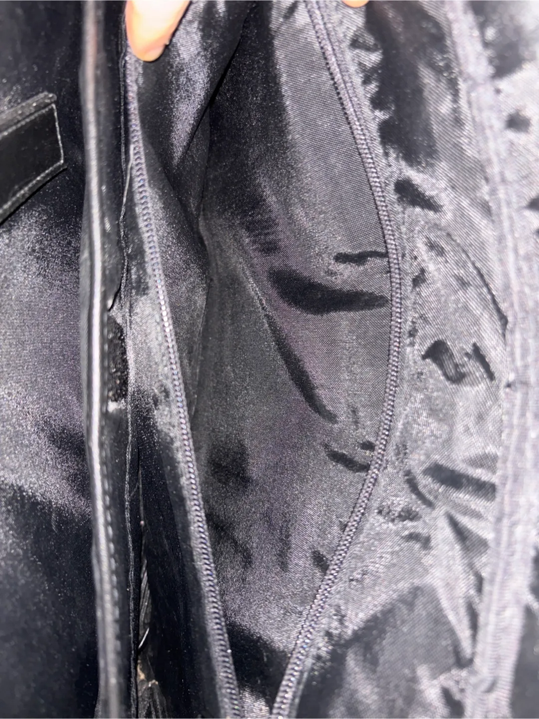 Black Leather Travel Bag image indicator(6)