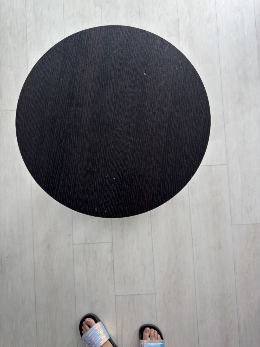 Black Round Side Table with Shelf - photo 2