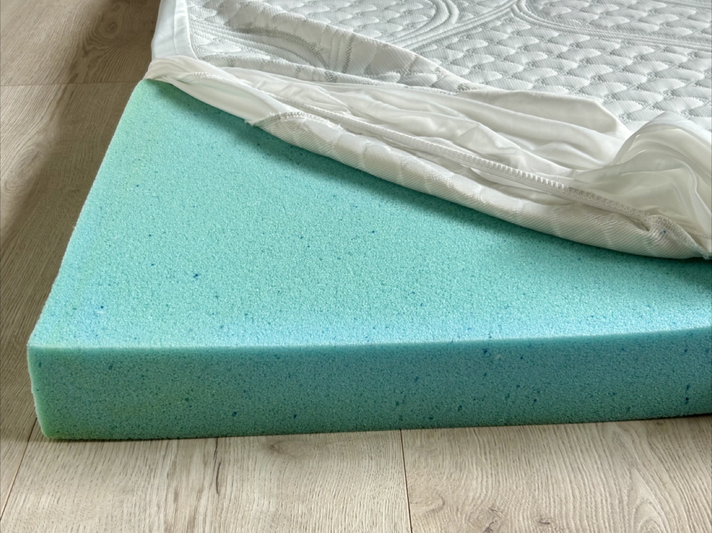 Memory Foam Mattress Topper - photo 4