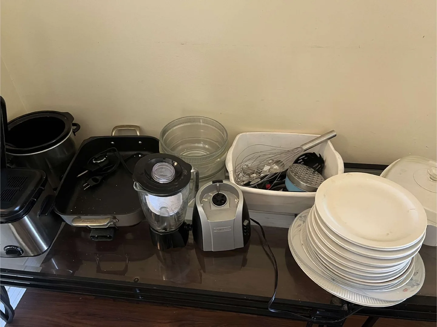 Kitchen Appliance and Dishware Bundle thumbnail