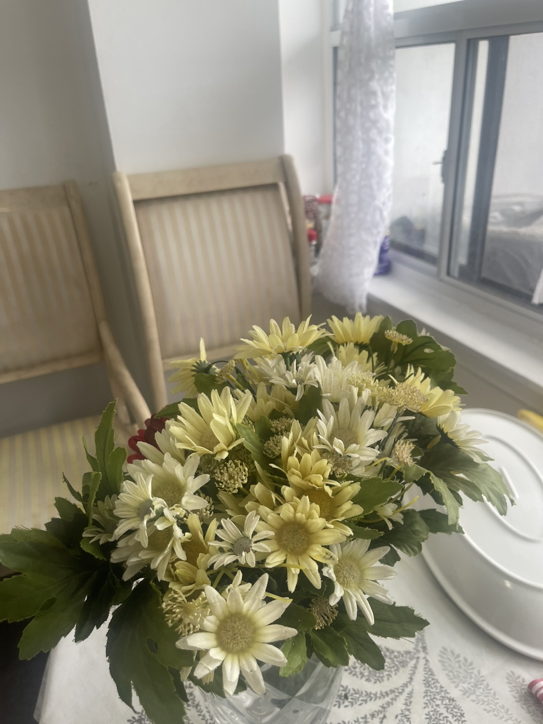 Artificial Flower Arrangement in Glass Vase - photo 2