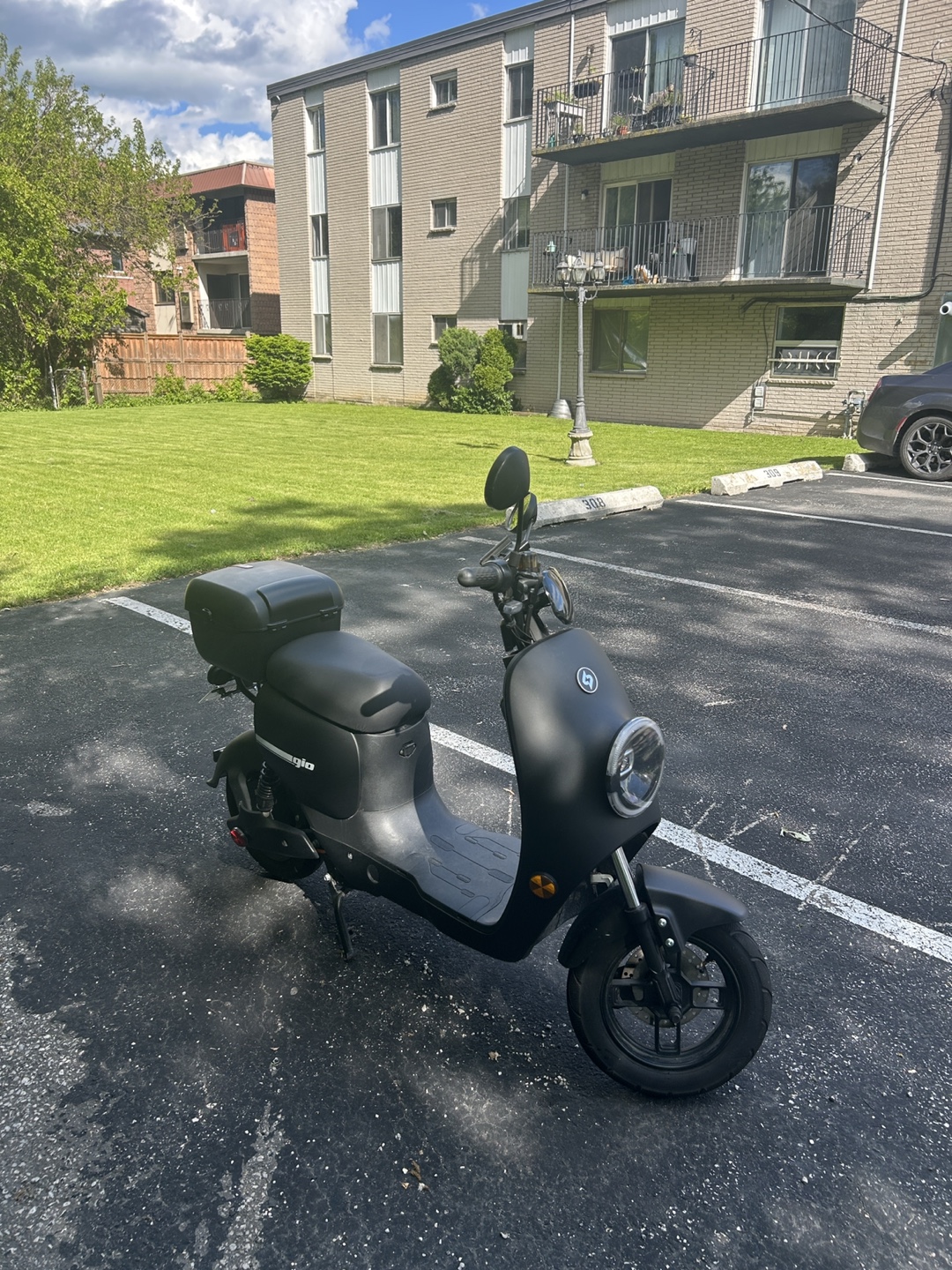 E-Scooter with Helmet (Gio italia Ultra) - photo 5