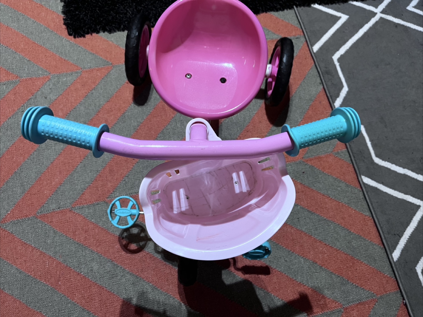 Disney Minnie Mouse Tricycle