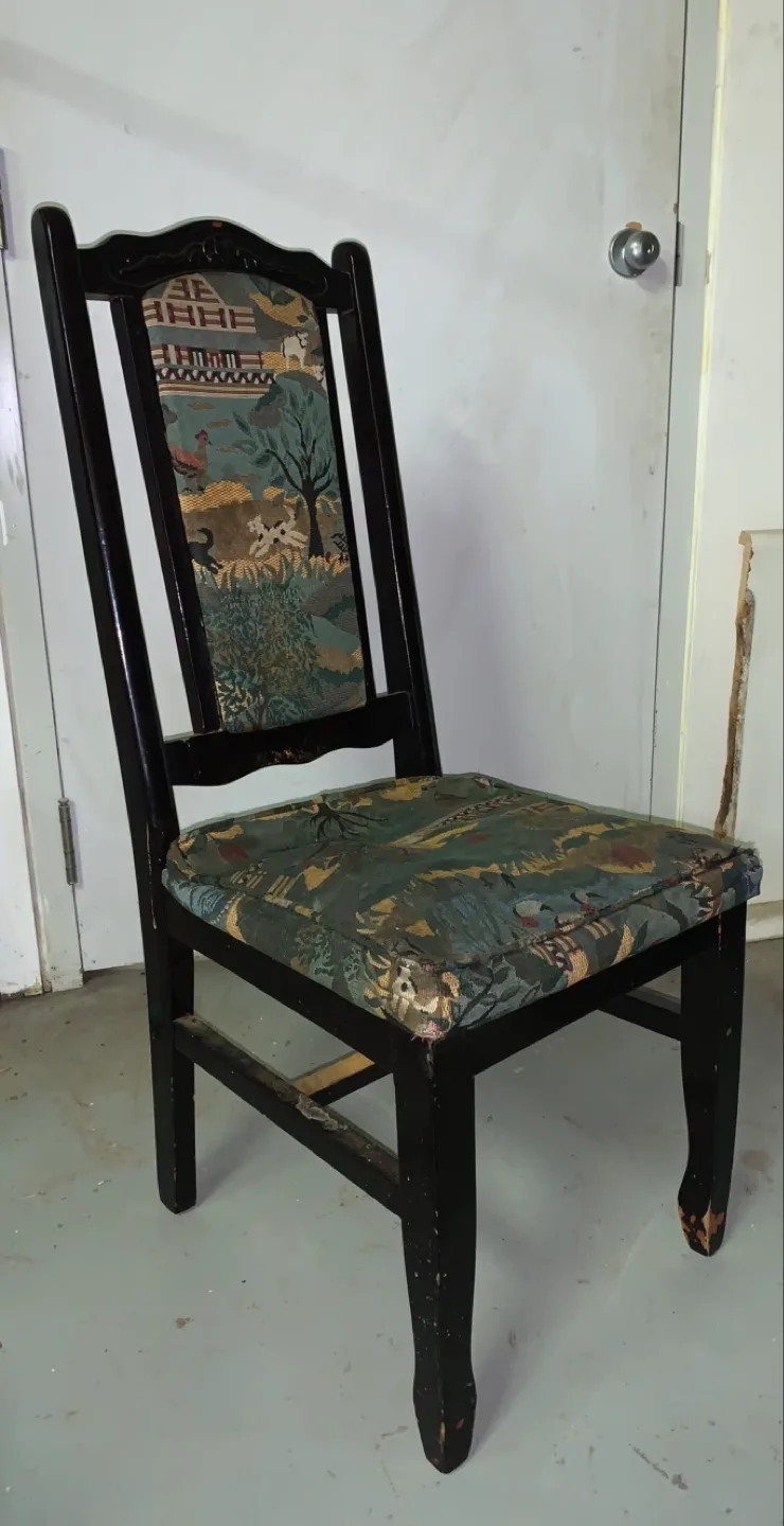 #freecycle Vintage Wooden Dining Chair with Tapestry Upholstery image indicator(2)