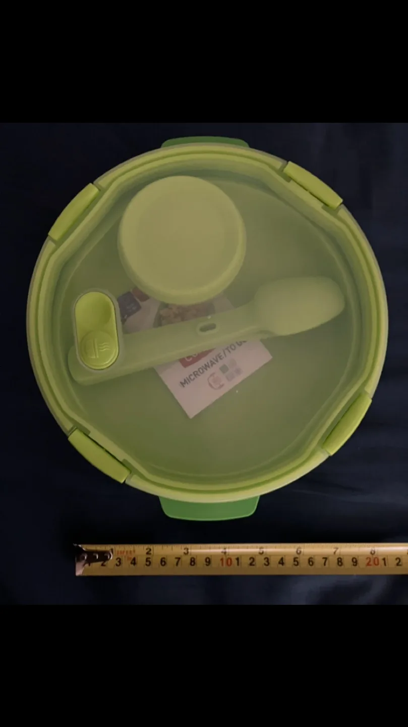 NWT Curver To Go Lunch Kit 1.8L - Microwaveable Green 💚 image indicator(2)