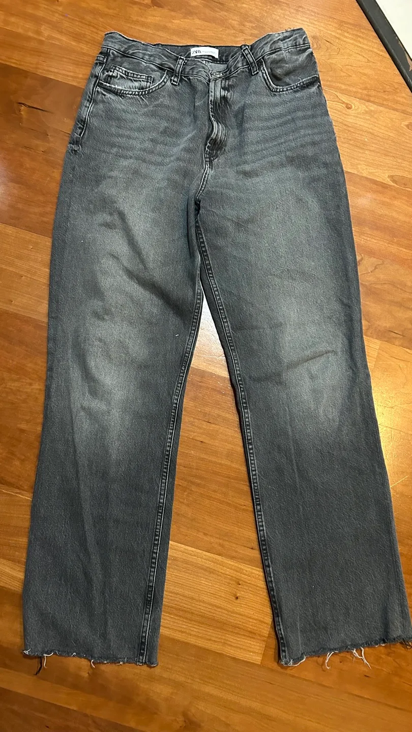 Zara Women's Dark Grey Straight Leg Jeans - Size 12 thumbnail