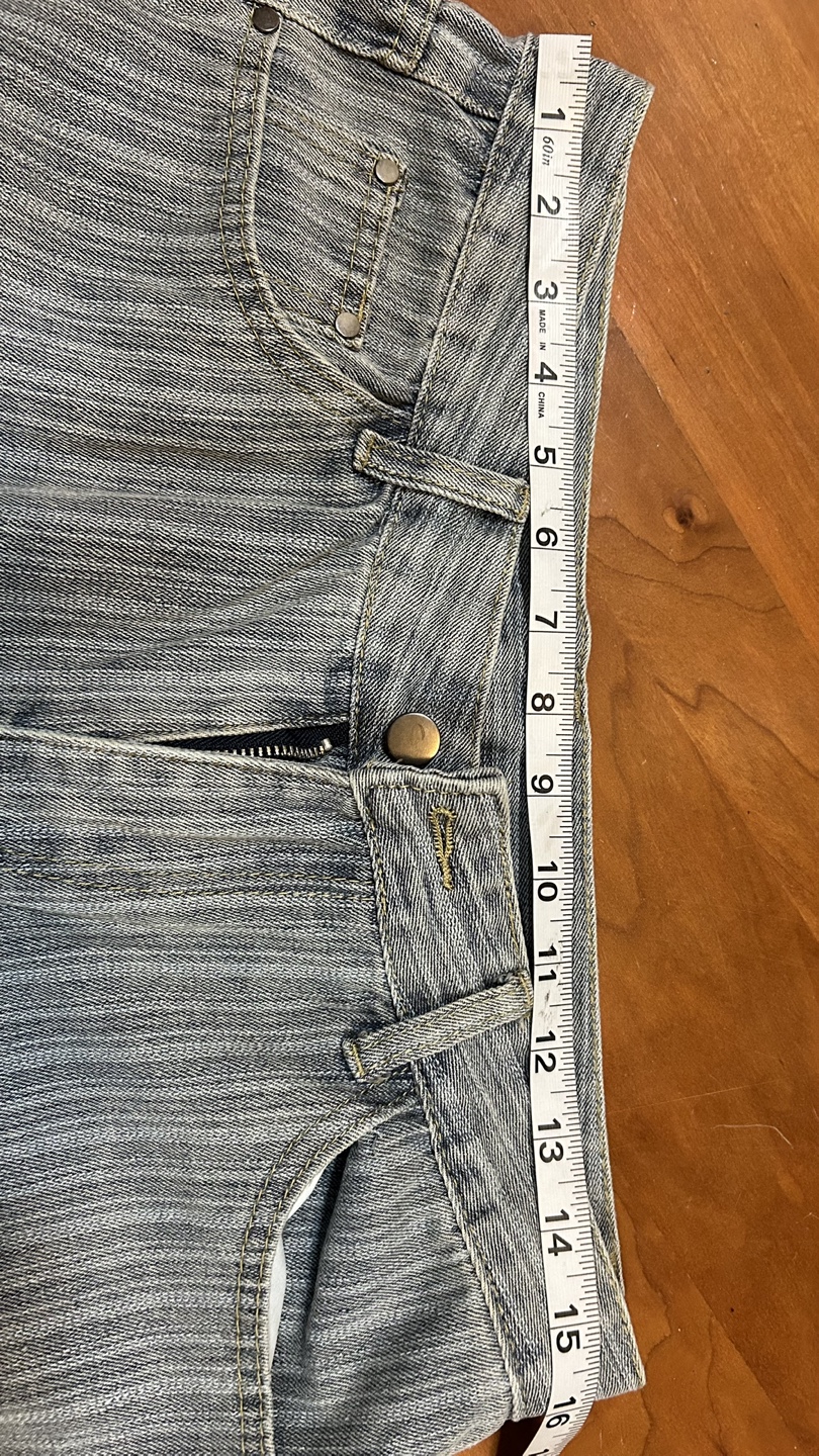 Women's Size 2XL Light Wash Denim Jeans - photo 4