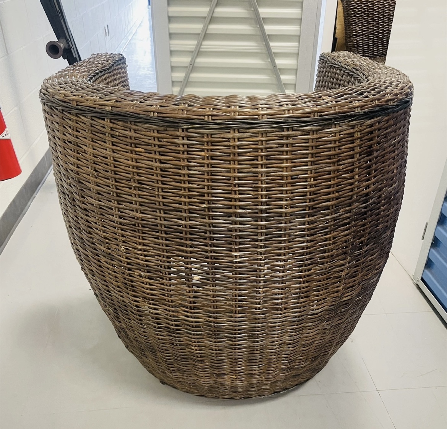 Wicker Barrel Chair - photo 2