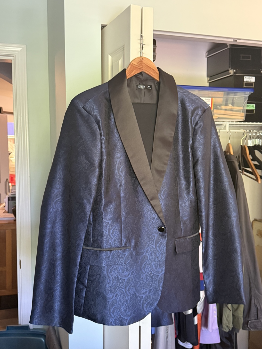 SHEIN Men’s suit jacket & pants (black)