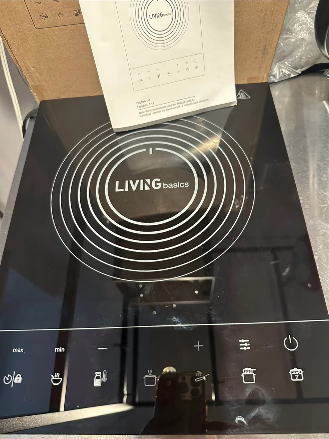 LIVINGbasics Single Induction Cooktop - Brand New thumbnail