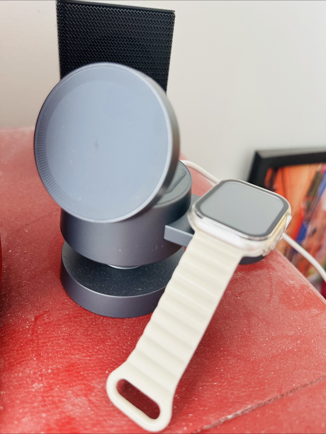 3-in-1 Wireless Charger Stand for iPhone, AirPods & Apple Watch - photo 2